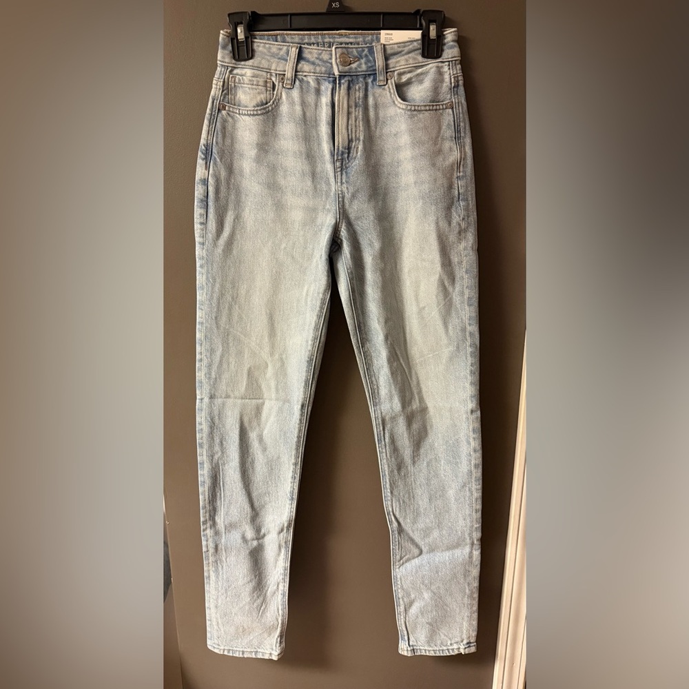 American Eagle Outfitters Light Blue Denim Jeans
